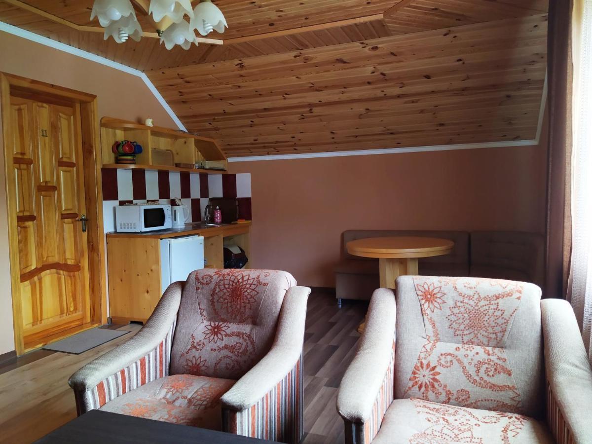 Guest House Shafran Iaremcea Exterior foto