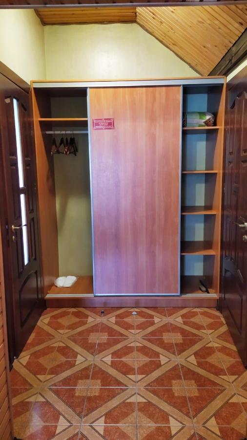 Guest House Shafran Iaremcea Exterior foto
