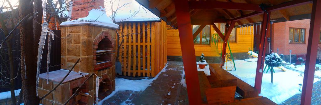 Guest House Shafran Iaremcea Exterior foto